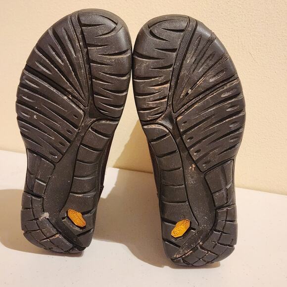 UGG Womens Sz 8 Meridian Brown Quilted Waterproof Winter Boots Vibram Soles Snow - Picture 8 of 11